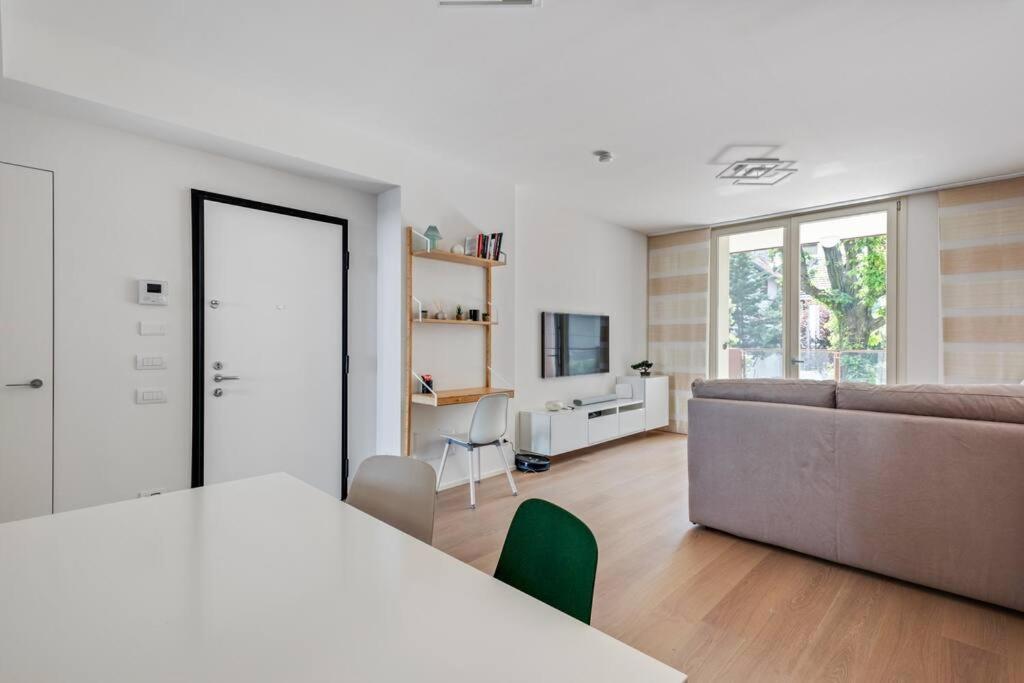 Easylife - Modern And Spacious Apt In Fiera City Life Mediolan Zewnętrze zdjęcie