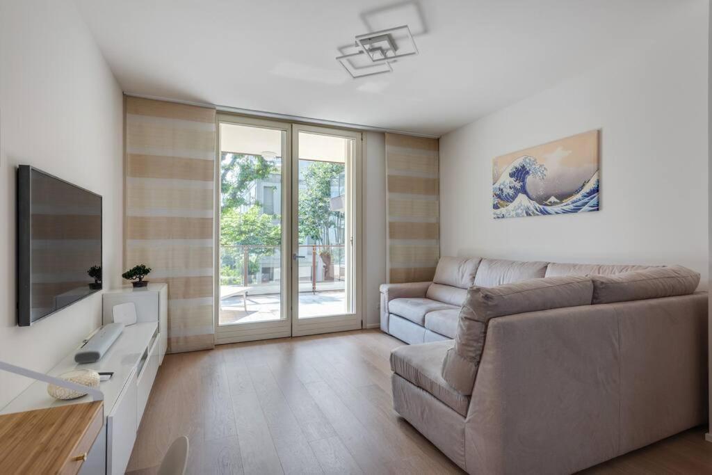 Easylife - Modern And Spacious Apt In Fiera City Life Mediolan Zewnętrze zdjęcie
