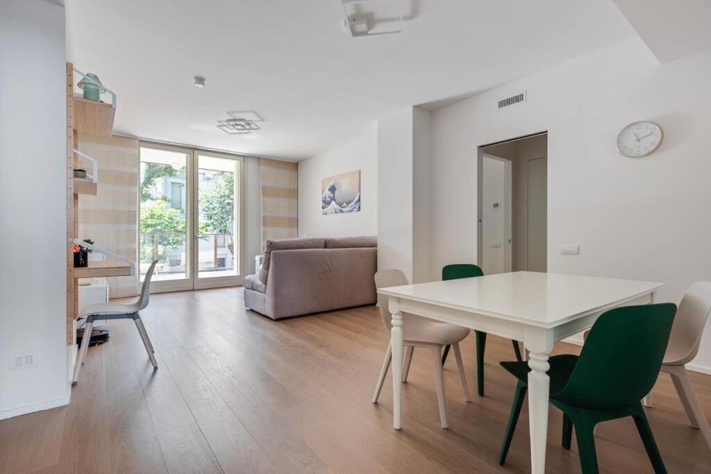 Easylife - Modern And Spacious Apt In Fiera City Life Mediolan Zewnętrze zdjęcie